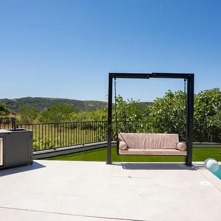 Lucija Loparia Pool&welness By Guide Villa *