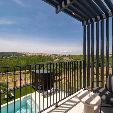 Villa Lucija Loparia Pool&welness By Guide Lopar