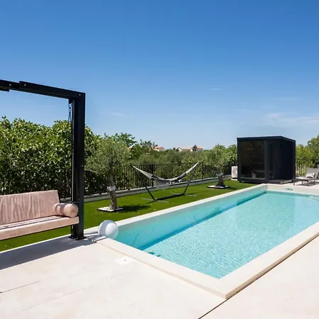 Lucija Loparia Pool&welness By Guide Villa *